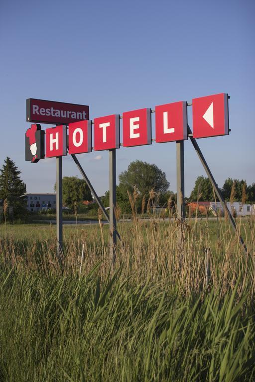 Gastwirtschaft & Hotel Holzinger Möllersdorf Exteriér fotografie